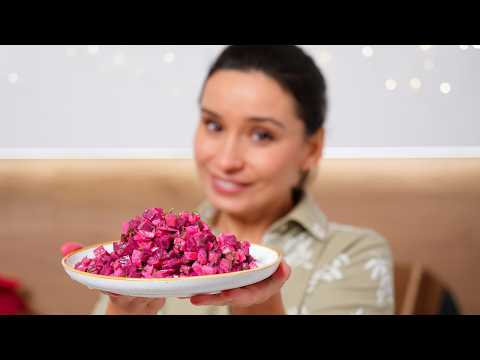 Видео: Салат со свеклой, ЛУЧШЕ винегрета! Очень вкусный, простой и быстрый рецепт!