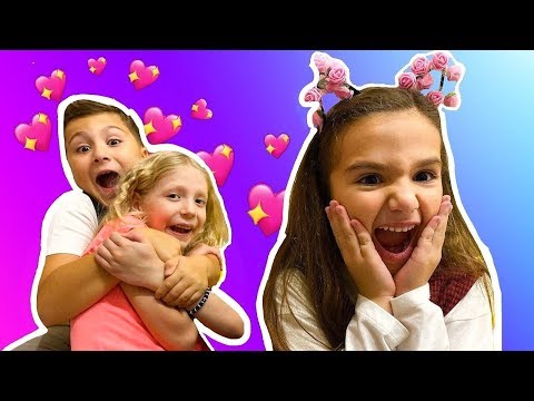 Видео: НОВЫЙ ДОМ Family Box! УЗНАЛИ ГДЕ ЖИВЕТ Милана! Аминка и Камиль  в ГОСТЯХ у MUSIC BOX!