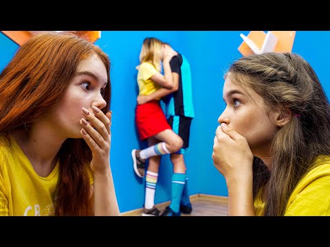 Видео: Лучшие подруги ПОССОРИЛИСЬ из-за ПАРНЯ!!!