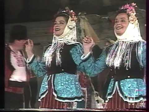 Видео: Концерт на Ансамбъл "Добруджа" - Добрич, Античен театър 1999