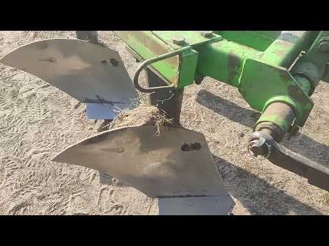 Видео: Різниця між плугами бомет розмір 2-25! Плуг беллота розмір 1-50!