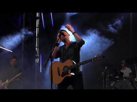 Видео: Торба-на-Круче. Летний концерт в Петербурге