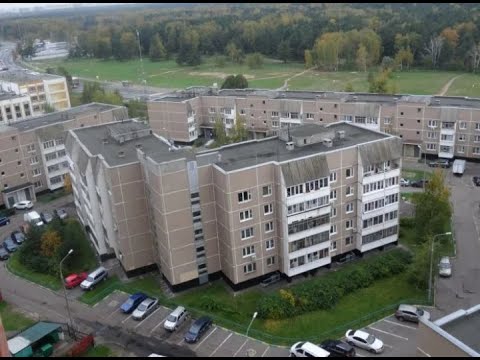 Видео: Обзор малоэтажки серии П-46М + приставучий жилец в третьем подъезде! (26.03.2021)