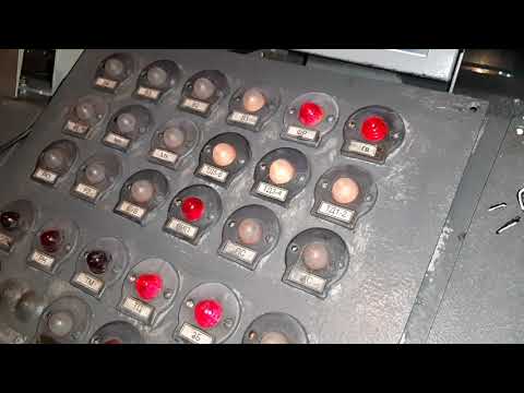 Видео: Электровоз ВЛ85. Перегорает F37 (ЧАСТЬ 1).