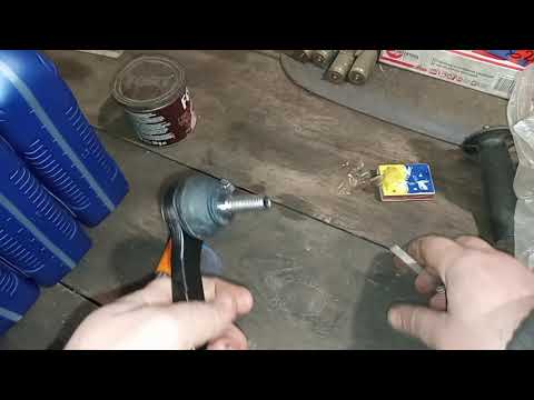 Видео: Замена рулевых тяг и наконечников на Дачии Сандеро/ Логан 1.4