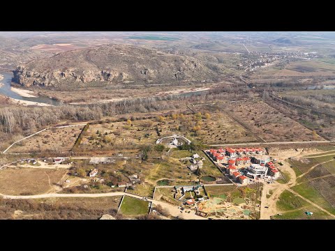 Видео: Рупите и наоколо - Rupite Kojuh Heracleya Sintika stone chapel and the cross