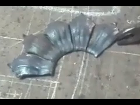 Видео: Лепестки на цветок, способ изготовления (орнамент аканта)