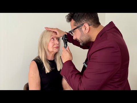 Видео: ASMR: медицинский осмотр на дому