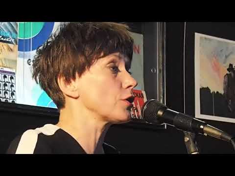 Видео: Света Бень - Капитан, мой капитан, улыбнитесь! @Остров Безымянный (12-10-2021)