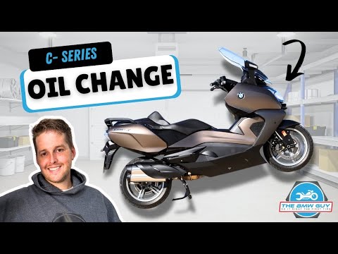 Видео: Замена масла BMW C650GT