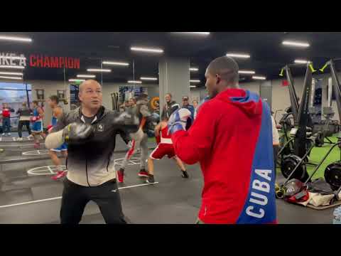 Видео: Поработали с легендой мирового бокса 🇨🇺