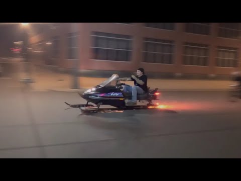 Видео: TOTAL IDIOTS ON SLEDS 2025 #12 | Подборка побед/провалов на снегоходах