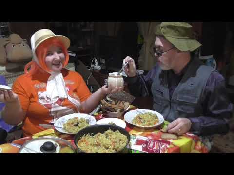 Видео: MUKBANG RUSSIA.Real pilaf.Восточное кушанье из риса с мясом -ПИЛАВ.