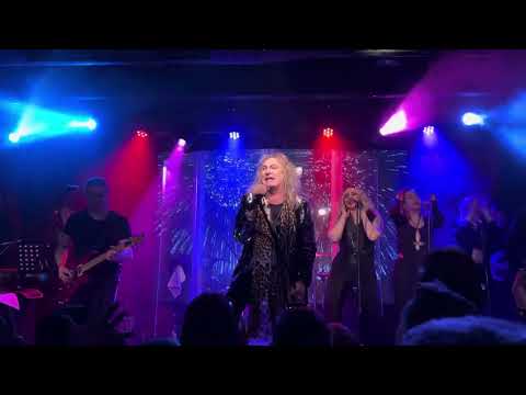 Видео: Александр Иванов и группа «Рондо» - Нас венчает гроза (04.01.24, 16 тонн)