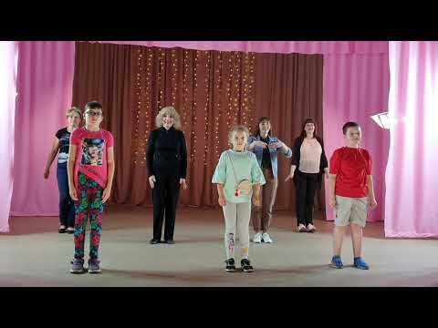 Видео: Семейный флешмоб к Дню семьи, любви и верности