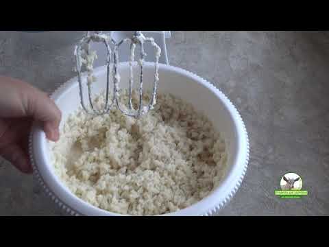 Видео: Масло сливочное из козьих сливок за 5 минут