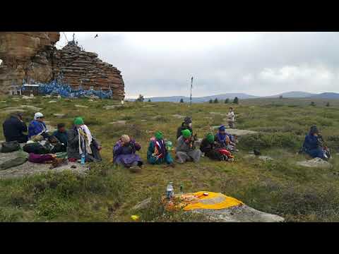 Видео: Mongolian shaman. Монгол Бөө.  Дархад Бөө, Отгонтэнгэр, Shaman https://www.facebook.com/samgaldai/