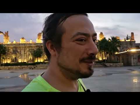 Видео: Сансет Таун, Фукуок, вечерняя прогулка