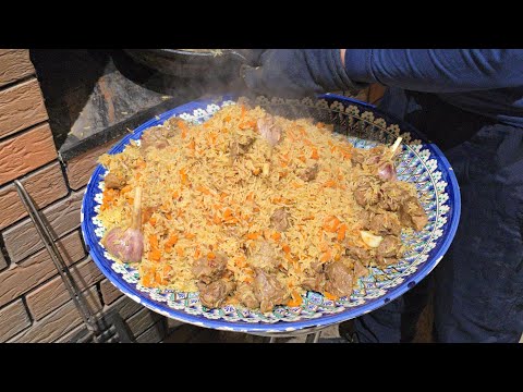 Видео: Готовим с друзьями плов по-узбекски