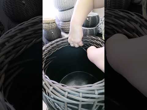 Видео: Кашпо цилиндр "Лорд" из искусственного ротанга