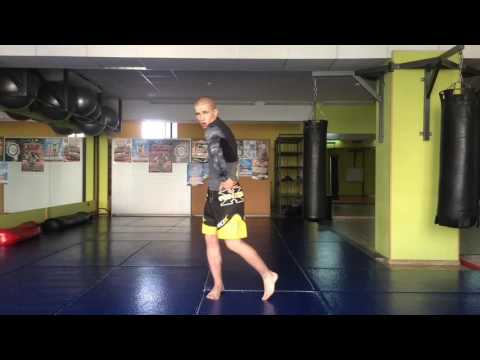 Видео: Прямые удары в боксе. Школа бокса.