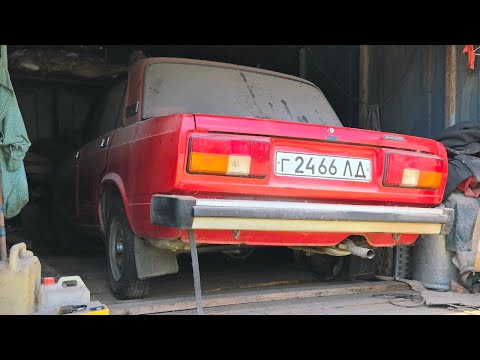 Видео: НАШЛИ НОВУЮ МАШИНУ В РЖАВОМ ГАРАЖЕ! ЭТО НАСТОЯЩАЯ КАПСУЛА КОТОРУЮ ХОЗЯИН НЕ ПОКУПАЛ!