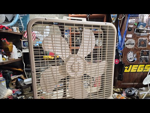 Видео: 1997 Lakewood модель 223 (после обслуживания)