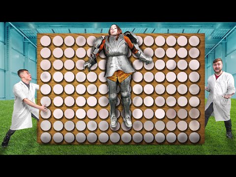 Видео: ПРИМАГНИТИЛИ ЧЕЛОВЕКА В ДОСПЕХАХ К МАГНИТНОЙ СТЕНЕ!