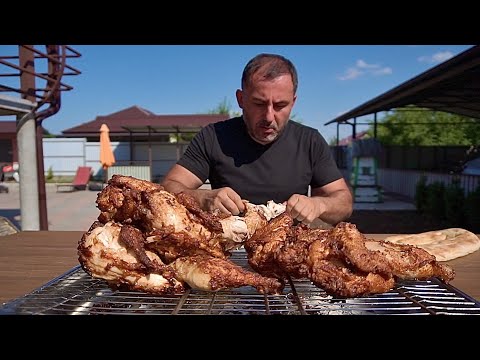 Видео: ЖАРЕНАЯ КУРИЦА