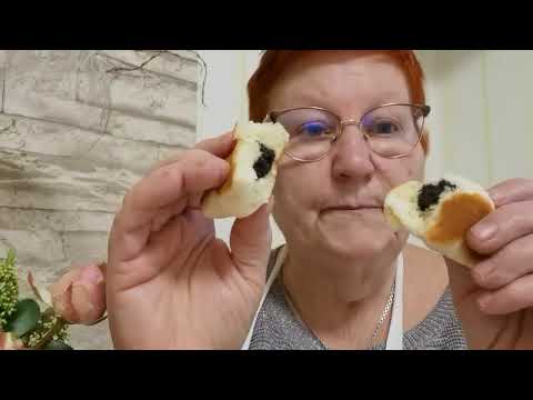 Видео: ИДЁМ В ГОСТИ! ПЕКУ ГОСТИНЦЫ! РОГАЛИКИ С ВИШНЕЙ! / 1446