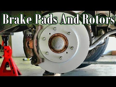 Видео: КАК ЗАМЕНИТЬ ТОРМОЗНЫЕ КОЛОДКИ И ДИСК АВТОМОБИЛЯ 4WD