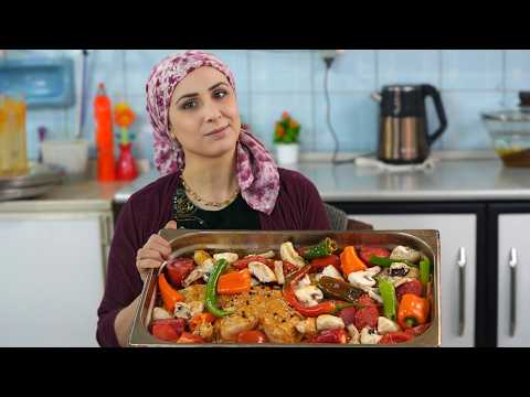 Видео: Хрустящая запеченная курица 🍗 (секретный рецепт!)