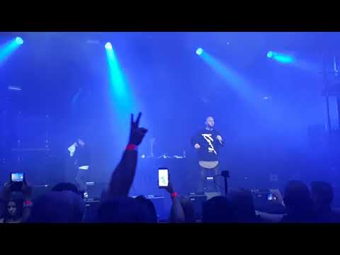 Видео: Каспийский Груз - Черная Волга (Рига, 20.10.2017)