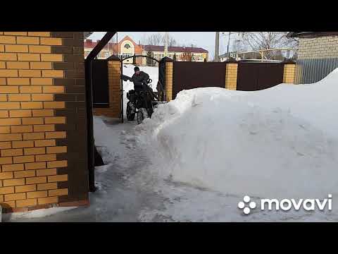 Видео: жесткое испытание минипогрузчика.