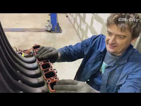 Видео: Замена прокладки клапанной крышки на Porsche Cayenne 3.2л.