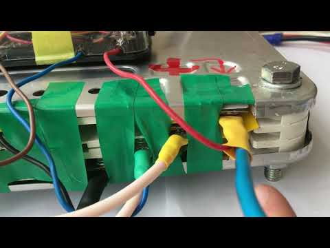 Видео: Jamp Starter на 16,8 вольт и 20 ампер из ячейки аккумулятора автомобиля Nissan Leaf.