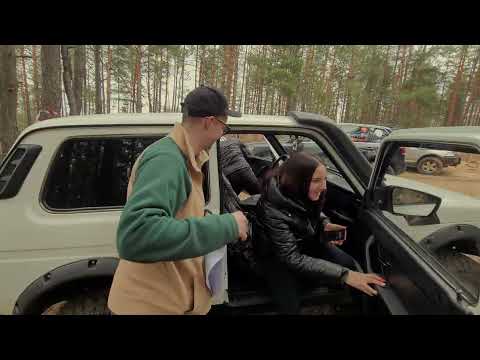 Видео: Бешеная Niva летает по бездорожью на соревнованиях на время  AWD Travel