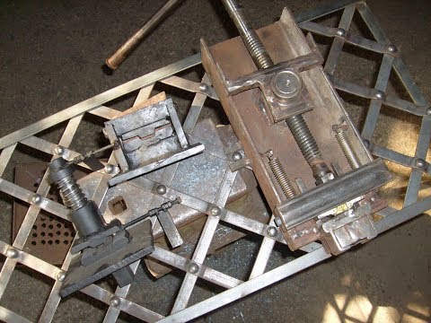 Видео: МОИ САМОДЕЛЬНЫЕ СТАНКИ В КУЗНЕ ДЛЯ КОВАНОЙ СЕТКИ