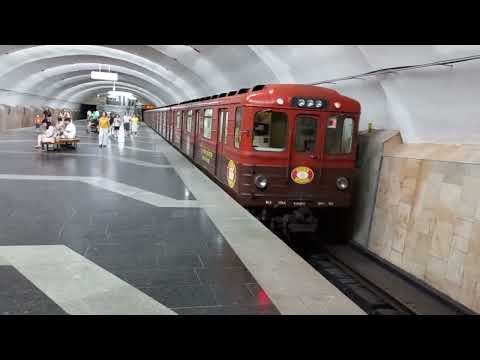 Видео: Обзор станции имени Олександра Масельского из нутри