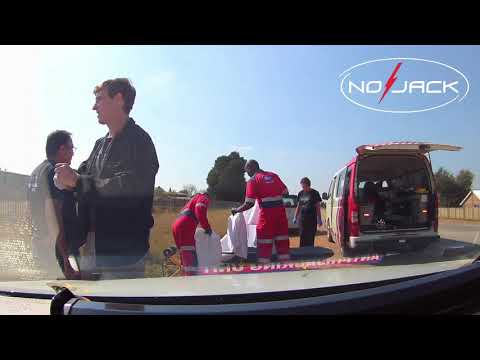 Видео: Другая сторона NoJack — захват самолета Delmas превращается в неотложную медицинскую помощь