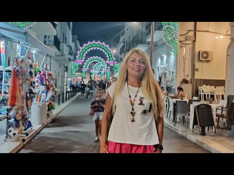 Видео: Пескичи  (итал. Peschici) ,Италия ,вечерняя прогулка