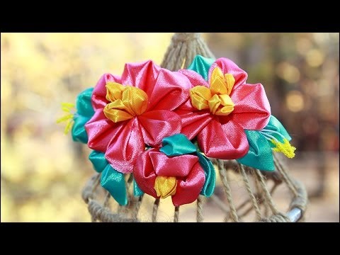 Видео: DIY: Kanzashi / Композиция Канзаши из Вывернутых Лепестков