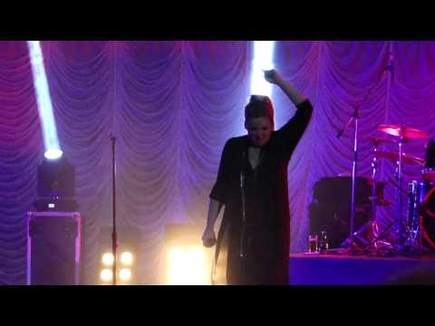 Видео: Ирина Дубцова - Ешь, молись, люби [концерт в Ставрополе 24.11.2015]