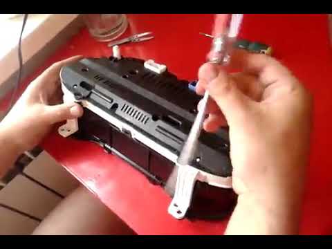 Видео: Пересвет щитка приборов Авенсис