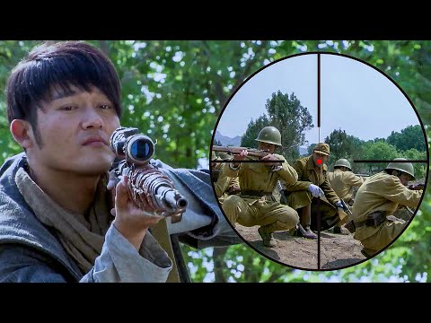 Видео: Этот снайпер заставил 6 японских солдат сесть на корточки и не смел двигаться!