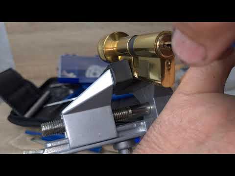 Видео: Вскрытие замка "супер" фирма Оланк. Тест