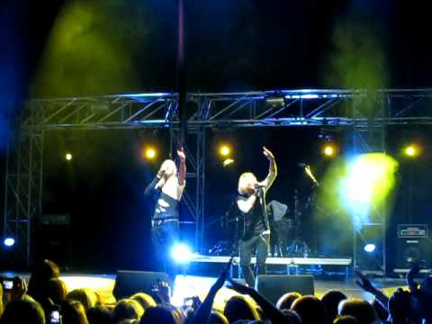 Видео: БиС - Кораблики @ 25.12.2008 Arena Riga