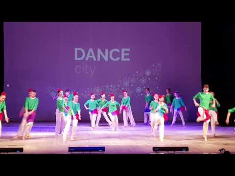 Видео: На горе мак. Акварель 2021