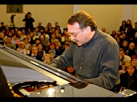 Видео: Даниил Крамер. Странный блюз. Daniel Kramer. Strange Blues