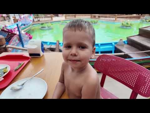 Видео: Аквапарк Andamanda на Пхукете